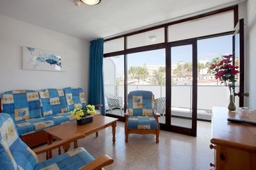 HV Apartamentos Europa