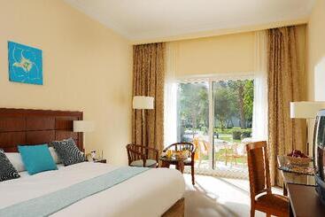 استراحتگاه Sierra Sharm El Sheikh
