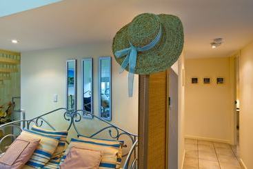 Osprey Holiday Village Unit 110