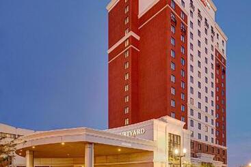 هتل Courtyard By Marriott Atlantic City Beach Block