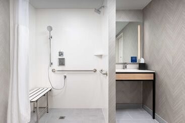 هتل Hilton Garden Inn Chattanooga Downtown