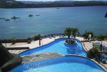 هتل Sosua Bay Beach Resort