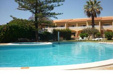 Apartamentos Mar Sol Villas