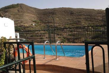 Casa Cueva El Mimo