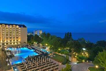 هتل Melia Grand Hermitage All Inclusive