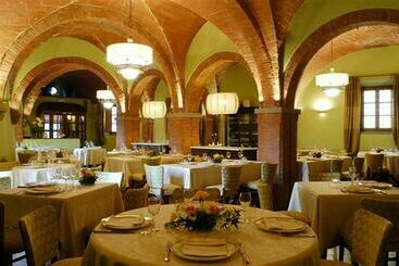 UNAHOTELS Palazzo Mannaioni Toscana