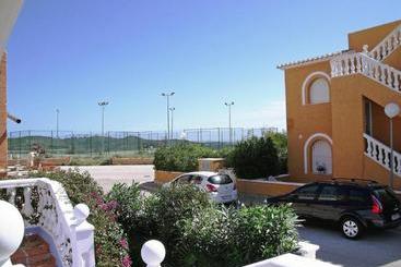 Apartaments Pueblo La Paz