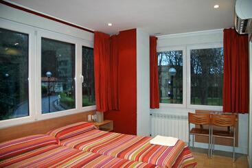 هتل Ekia Pentsioa