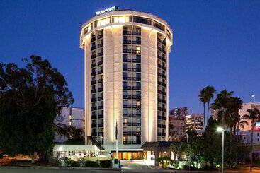 هتل Four Points By Sheraton San Diego Downtown Little Italy