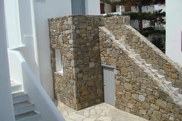 Elena Studios & Suites