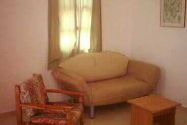 Hadi Aparthotel