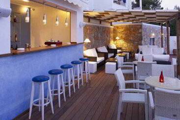 هتل Atrium Of Alonissos