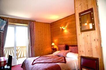 Hotel Belvédère Relais Motos