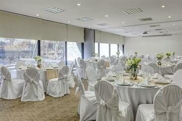 هتل Four Points by Sheraton Montevideo