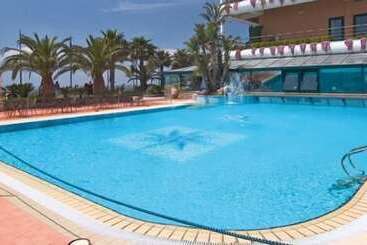 בית מלון כפרי Gli Dei