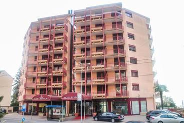 هتل Hôtel Bristol