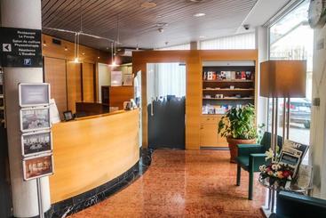 هتل Hôtel Bristol