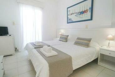 هتل Nauma Paros Design Boutique
