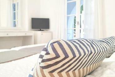 هتل Nauma Paros Design Boutique