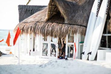 هتل Shambala Petit  Tulum