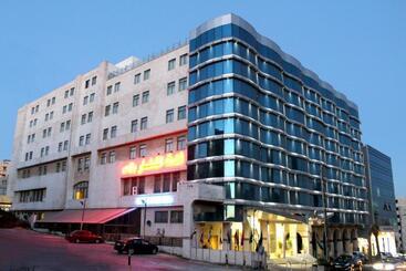 هتل Al Fanar Palace