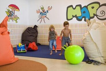 호텔 Valamar Club Tamaris
