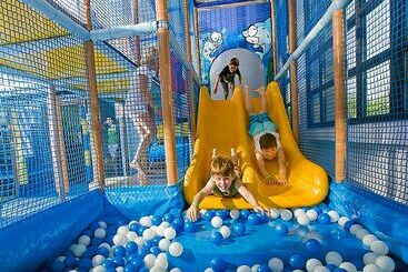 호텔 Valamar Club Tamaris