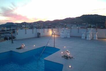 هتل Bahia Almunecar