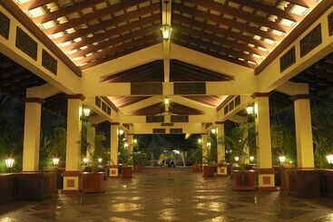 هتل Federal Villa Beach Resort