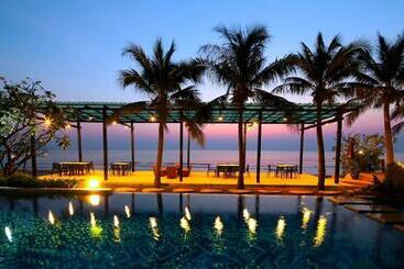 هتل Purimuntra Resort & Spa