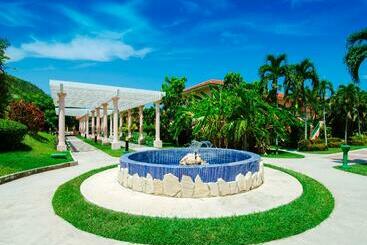 Memories Jibacoa Resort - Adults Only