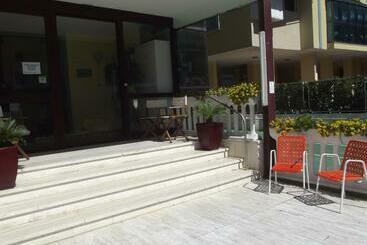 هتل Villa Livia