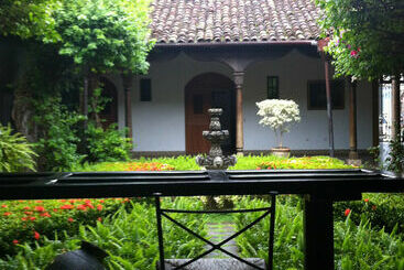هتل Casa La Merced
