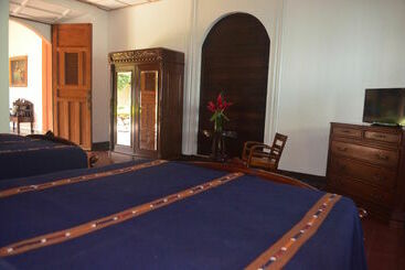 هتل Casa La Merced