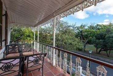 ホテル Evergreen Manor And Spa