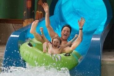 هتل Great Wolf Lodge Niagara Falls