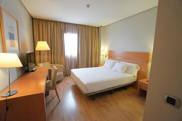 Отель Reston Valdemoro