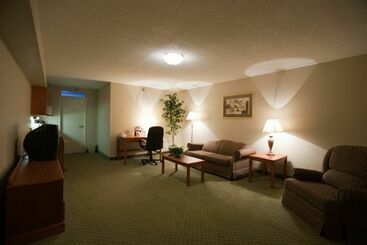 هتل Comfort Suites University