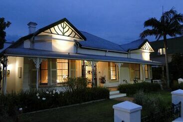 هتل Fynbos Villa Guest House