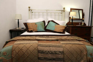 هتل Fynbos Villa Guest House