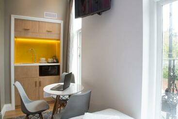 هتل Comfort Inn & Suites Kings Cross St. Pancras