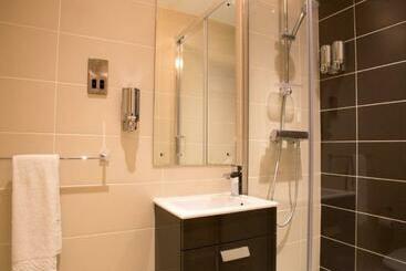 هتل Comfort Inn & Suites Kings Cross St. Pancras