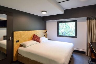 هتل Ibis Budget Sydney East