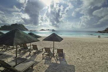 هتل Laguna Redang Island Resort