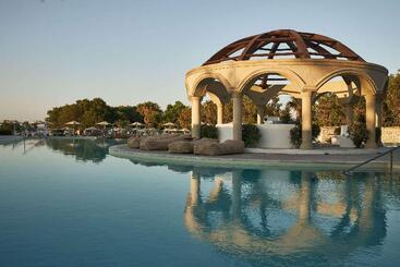 هتل Lindian Village All Inclusive Resort Rhodes, Curio Collection
