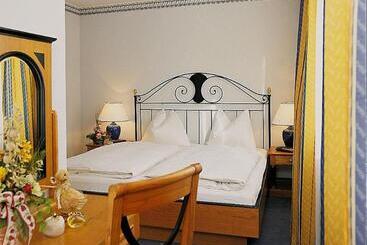 公寓式酒店  Mondi Hotel Bellevue Gastein