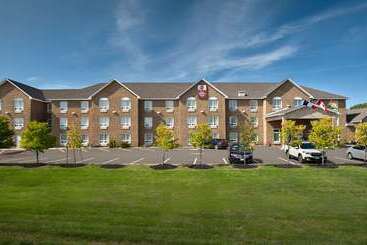 هتل Best Western Plus Moncton