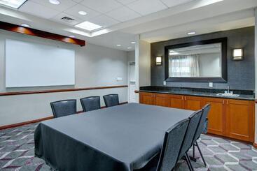 هتل Residence Inn By Marriott Morgantown Medical Center Area
