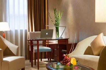 هتل Grand Mercure Xian On Renmin Square