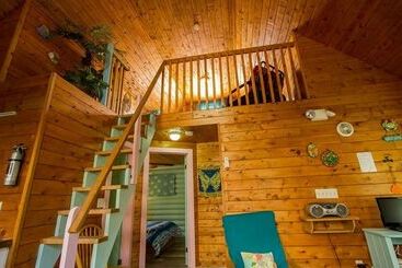 هتل Oceanfrontier Hideaway